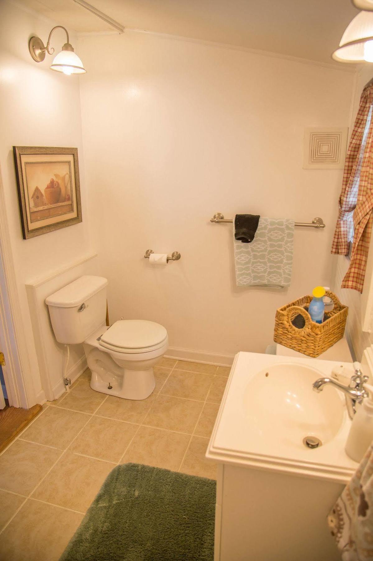 Lovingston Orchard House B&B מראה חיצוני תמונה