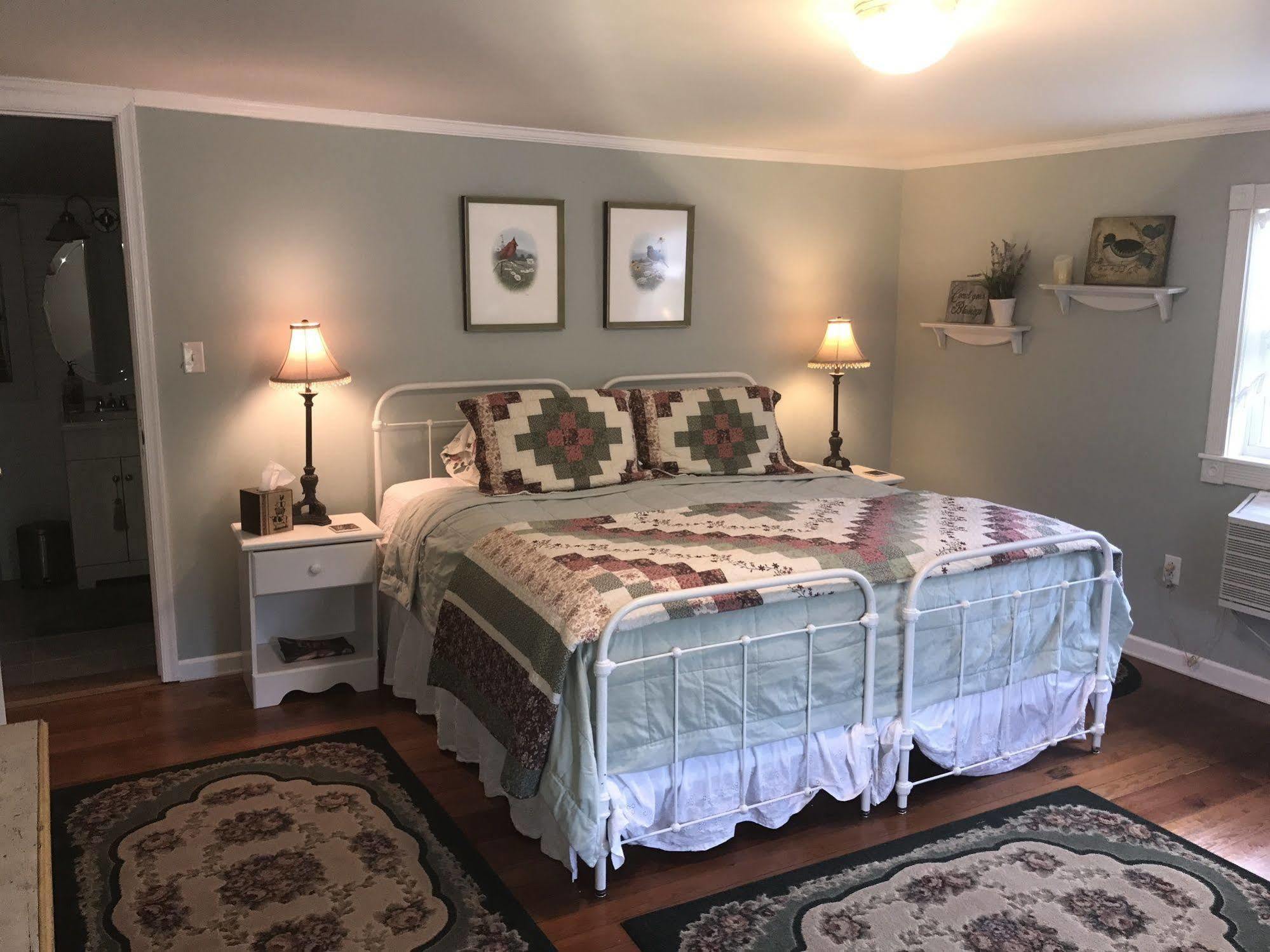 Lovingston Orchard House B&B מראה חיצוני תמונה